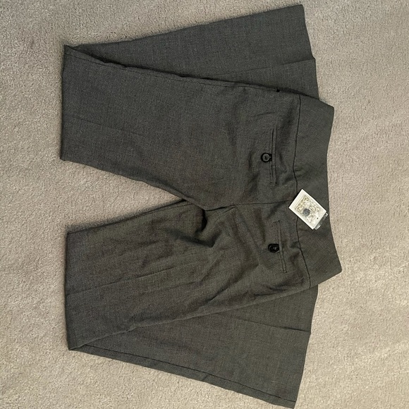 Express trousers. Brand new size 24 - Picture 2 of 3